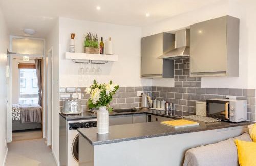 Exmouth House | Estuary View