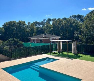 Santa Eulalia de Roncana House | Estudio Independiente a 30min de Barcelona