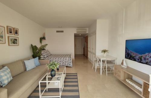 Sotogrande Apartment | Estudio Puerto de Sotogrande