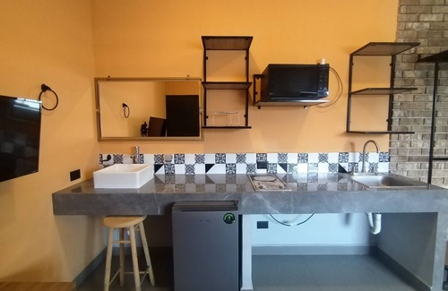 Monterrey Centro Hotel | Estudios amueblados y equipados con cocineta en ubicación Céntrica MTY