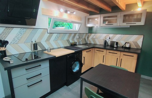 Saint-Medard-en-Jalles Apartment | Etage Privatisé 2 Chambres + PDJ