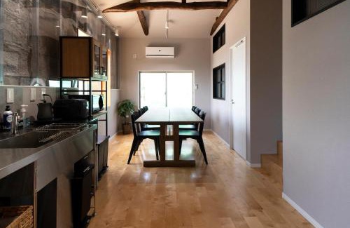Niijima House | Etcetera Guest House