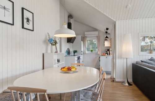 Lyngsbæk Strand House | "Etel" - 600m from the sea by Interhome