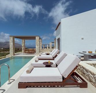 Gramvousa Villa | Ethereal White Villas