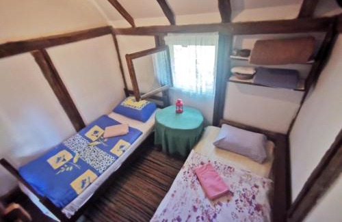 Canton 10 Cabin | Etno Selo Dodig