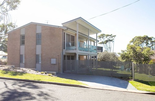 Narrawallee House | Euroka Retreat in Narrawallee