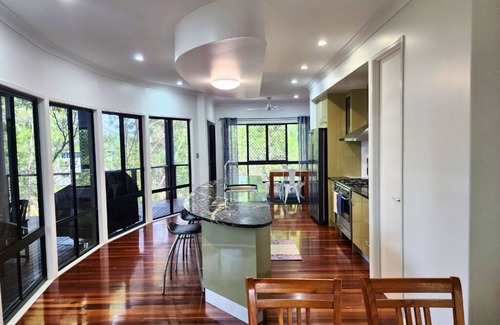 Kingfisher Bay House | Eurolie on High at Kingfisher Bay Resort Fraser Island