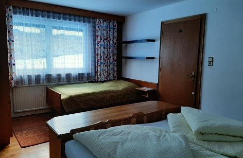 Pettneu am Arlberg Apartment | Eva Falch