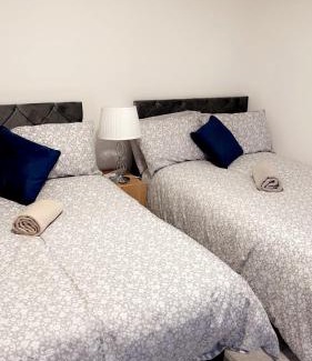 Gillingham Apartment | Evanelly lodge