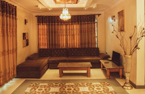 Kampala Apartment | Evelyn Apartments Kampala