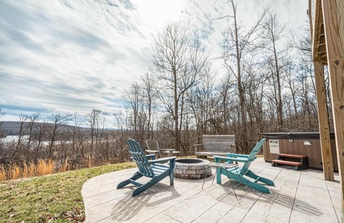 Swanton House | Eventide