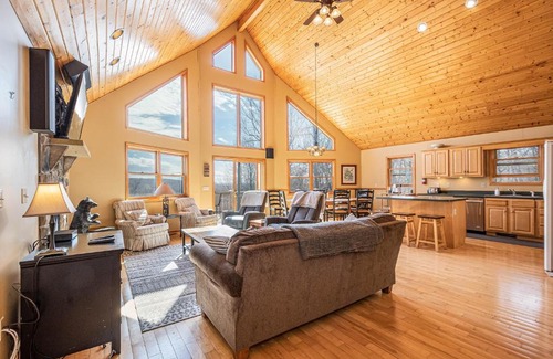 Swanton House | Eventide