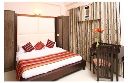 Vasant Kunj Apartment | Evergreen 2BHK Service Apartment Vasant Kunj Fortis ILBS