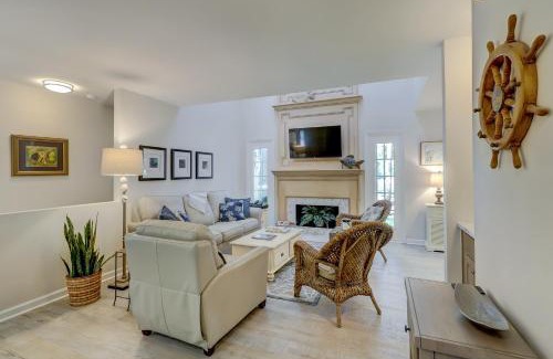 Shipyard Plantation House | Evian