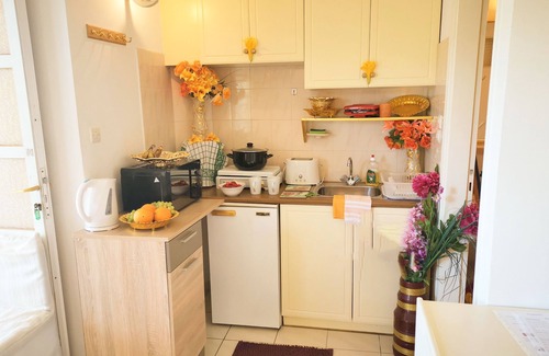 Megalo Metochi Apartment | Evli ,Luxury self catering apartments 7minutes walk down to center of Rethymno