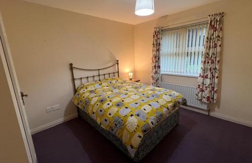 Rosslea House | Ewe view cottage
