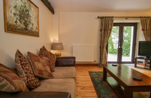 Newland Near Ulverston House | Ewedale Farm