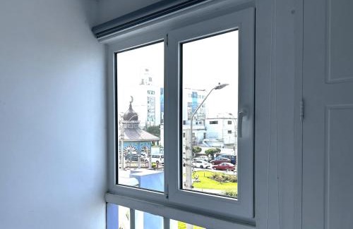 San Miguel Apartment | Excelente ubicación, vista al mar y parque media Luna