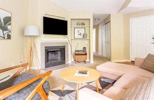 Tanasbourne Apartment | Excellent 2BR Apartment in Beaverton w/ Amenities