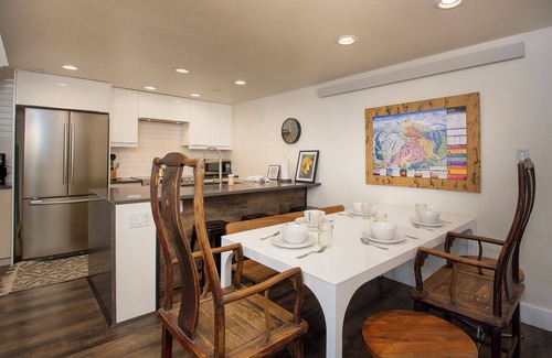 Winter Park Condo | Exceptional 3 bedroom sleeps 10 on Main St in downtown