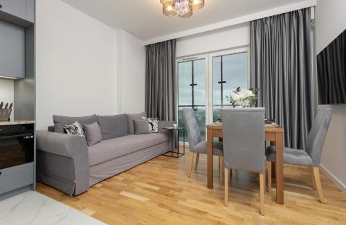 Wola Apartment | Exceptional Business Apartments by Noclegi Renters