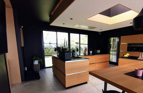 Hyeres House | Exceptional property with sea view - swimming pool - spa - gym.