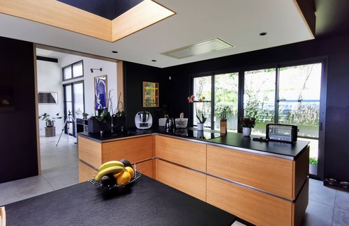 Hyeres House | Exceptional property with sea view - swimming pool - spa - gym.