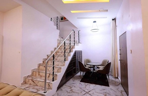 Ofin Apartment | Exclusive 3-bed Apartment in Lagos
