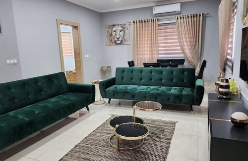 Tema House | Exclusive 3-Bed House in Tema C25 At The Greens