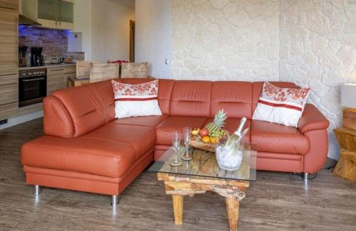 Schalkenmehren House | Exclusive apartment with panoramic lake view