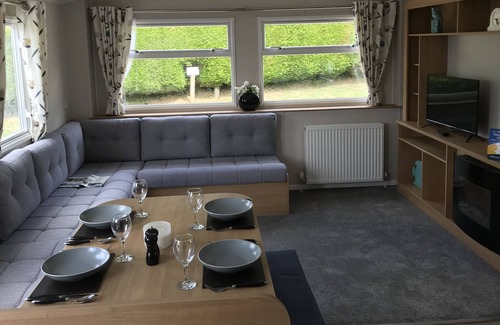 Newquay Cabin | Exclusive Caravan at Newquay, Cornwall, UK