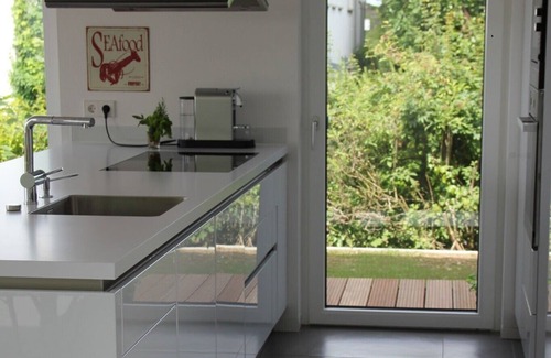 Hagnau House | Exclusive holiday home with a dream lake view directly on Lake Constance