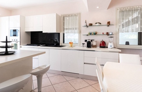Riva Ligure Villa | Exclusive villa with outdoor pool and private spa with hot tub, piss