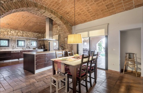 Cabrils House | Exclusive XV century Villa near Barcelona at 2 km. of the beach (free wifi)