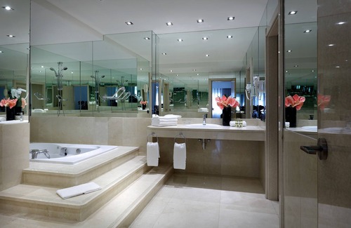 Penya-roja Hotel | Exe Rey Don Jaime Hotel