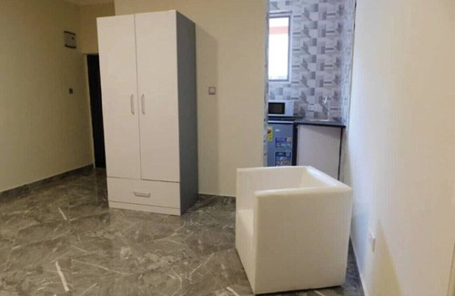 Labadi Apartment | execurtive studio rooms availabe in tseaddo