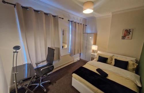 Wallsend House | Executive 2-Bedroom House in Wallsend