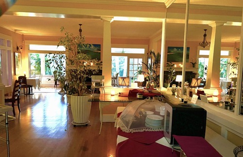 Hawi House | Executive Beach Suite @ Hawi Guest House