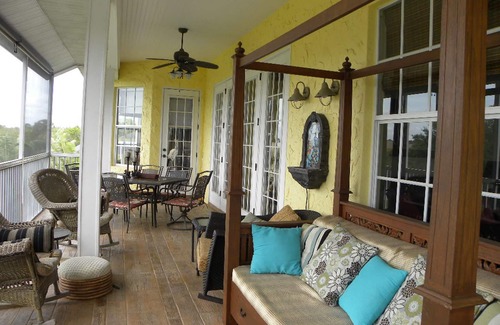 Port Charlotte House | EXECUTIVE HOME, 4200 Canal/Shuffle Board/Games Room