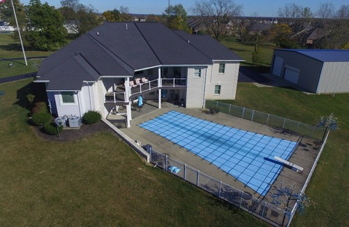 Otterbien Home House | Executive home on acreage and on a golf course.