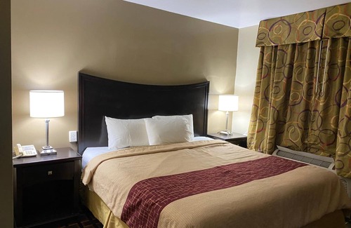 Chillicothe Hotel | Executive Inn