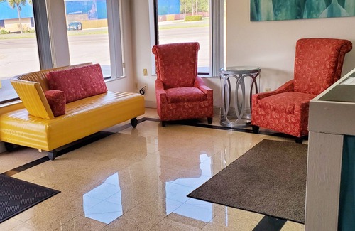 Brent Hotel | Executive Inn