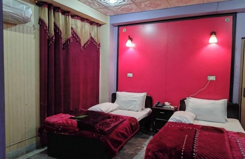 Faisalabad Hotel | EXECUTIVE LODGES