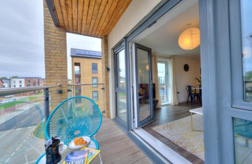 Milton Keynes Apartment | Executive Oakgrove Apartment by PAY AS U STAY