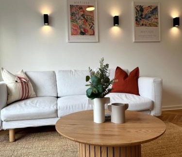 Kiel Apartment | Exklusives City Apartment - Balkon - 24h Check-in