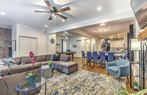 St. Louis House | Expansive Downtown Home | JZ Vacation Rentals