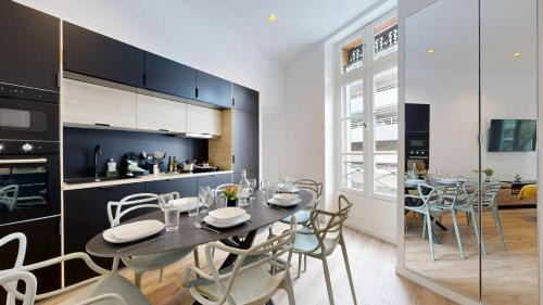 Victor Hugo District Apartment | expat renting - La Rotonde - Prestige - Netflix
