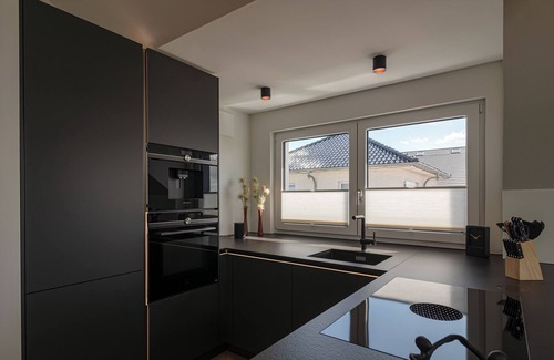 Kalifornien Apartment | "Experience Coastal Luxury: Stunning Penthouse in Schönberg-Kalifornien!"