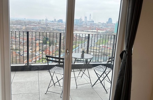 Birmingham Apartment | Experience Cozy Comfort