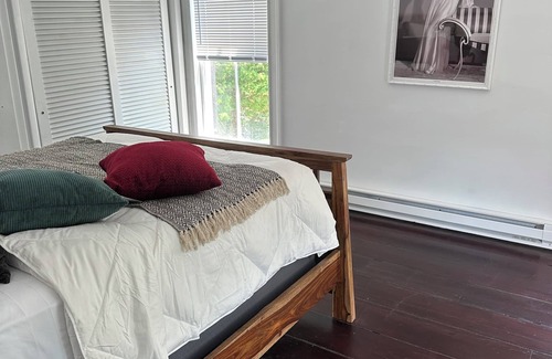 Lake Luzerne-Hadley Other | Experience rural bliss near historic Lake George with a six bdm mountain sunset